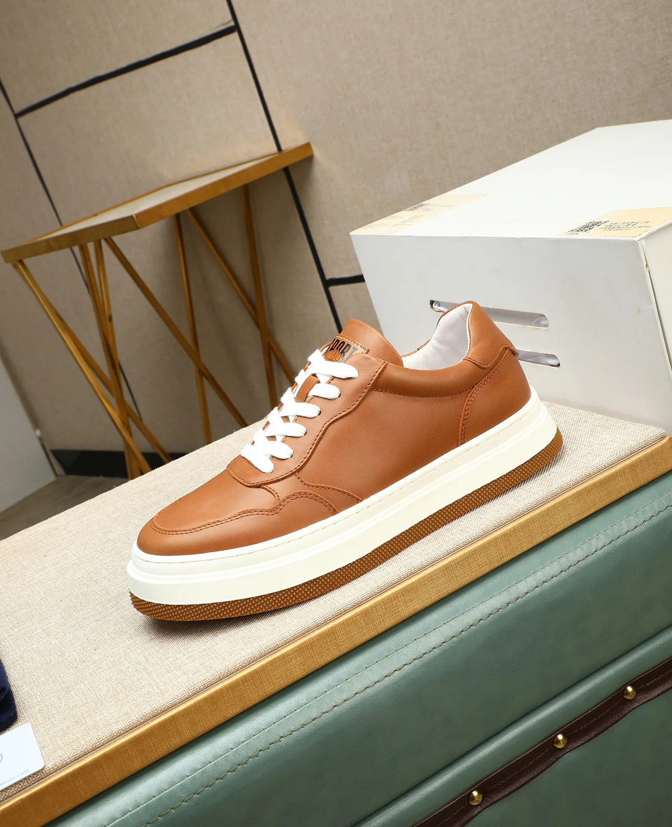 Men's men's shoes 💰440 high-end version. PRADA (Prada) men's casual style, compare the quality at the counter 🧚🏿♂️Imported cowhide fabric 🐎Water-dyed comfortable and soft cowhide lining for feet 🐂Genuine leather outsole with label 🎉 Size 38-44. Can be customized for 45💥🏆